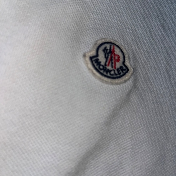 Moncler white collared shirt with saksfifth avenue bag - Picture 2 of 5